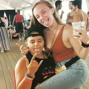 Meet your Posher, Alyssa